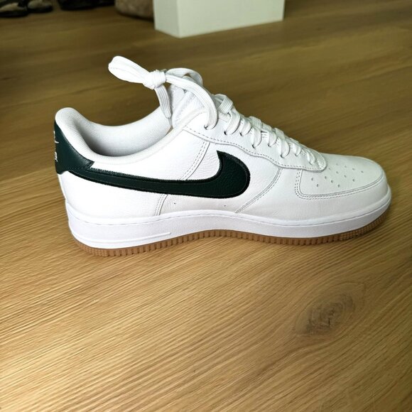 Nike Air Force 1 Low Custom Evergreen Swoosh Men’s 9.5 NEW w/Box - Picture 13 of 16
